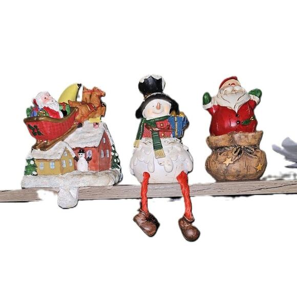 Unbranded Other - Decorative Figurine Multicolor Handpainted Christmas Theme Santa Knick Knacks